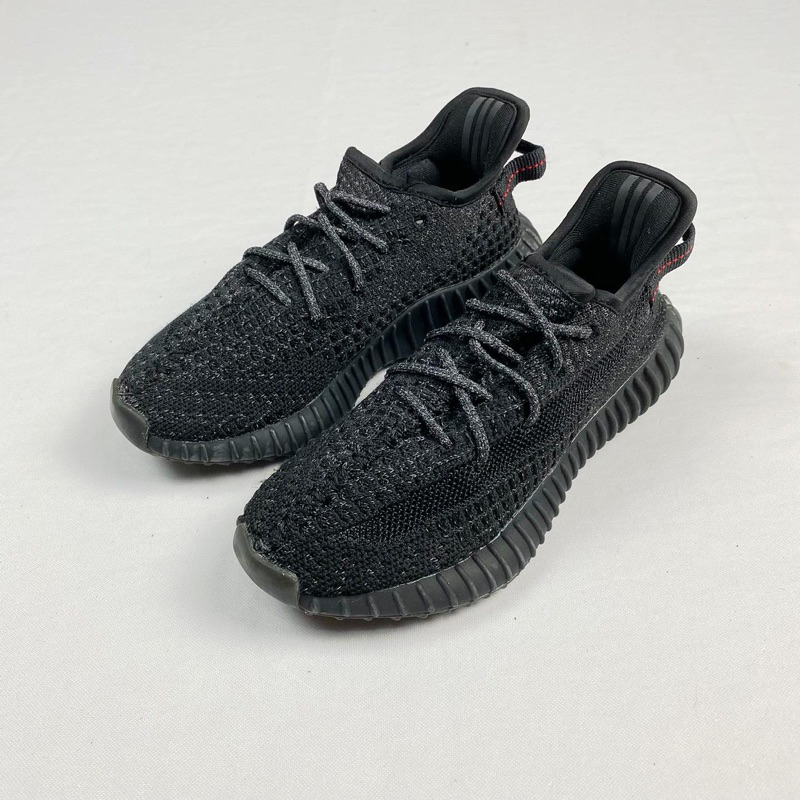 sepatu ADIDAS YEEZY BOOST 350 V2