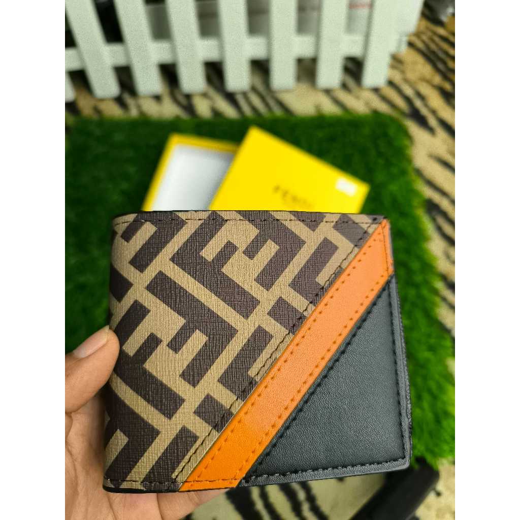 DOMPET LIPAT FENDI/DOMPET LIPAT PRIA