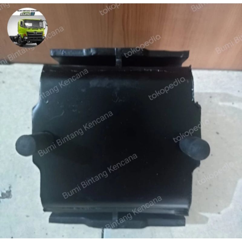 engine mounting dudukan mesin belakang Hino lohan fm260ti