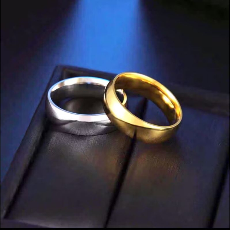 Cincin Pria Titanium Wanita Hitam Perak Polos