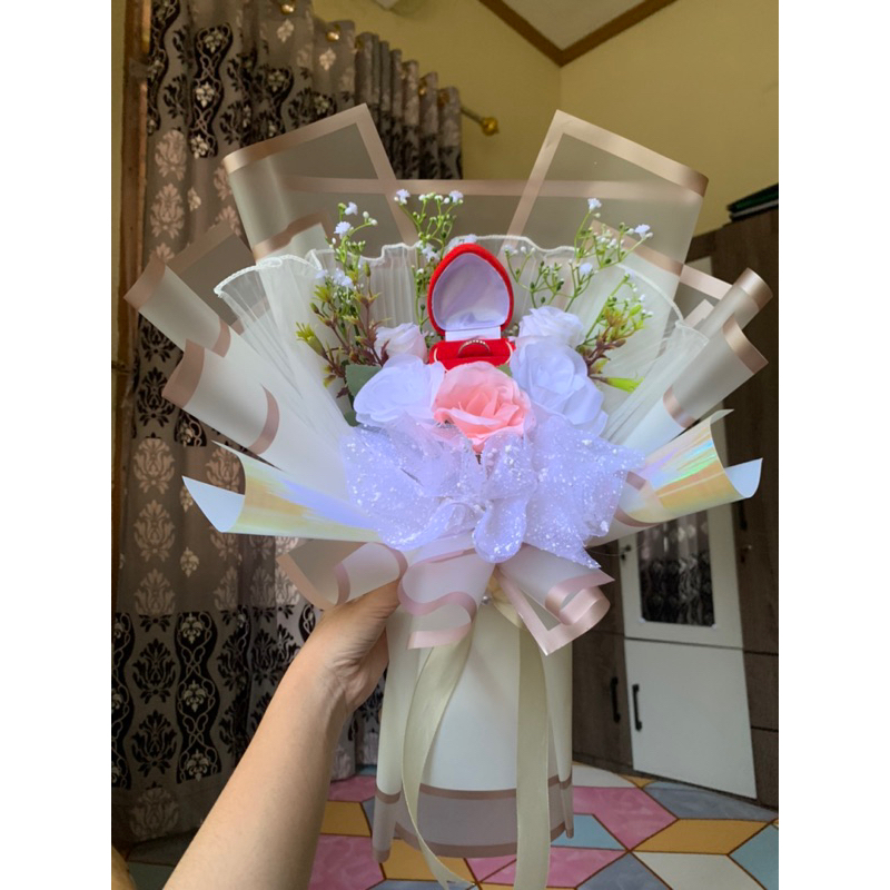 

Bucket box cincin