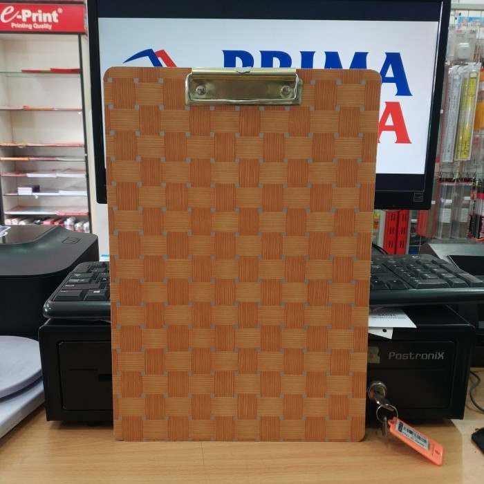 

Clip Board / Papan Dada / Alas Ujian Kayu