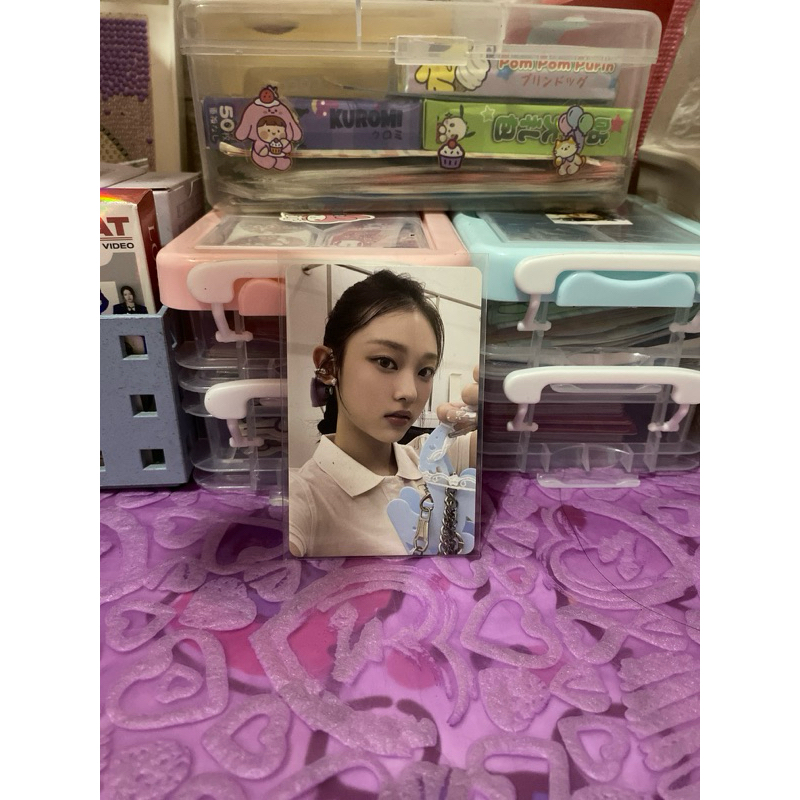 Photocard haerin officiall bag