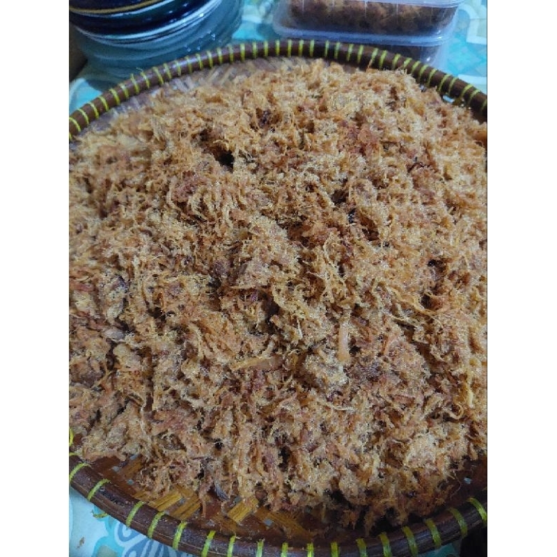 

wiw GEPUK AYAM JUJUT,GEPUK DAGING AYAM,ABON AYAM, isi 6 ikat (brt 120 g box 200 ml)