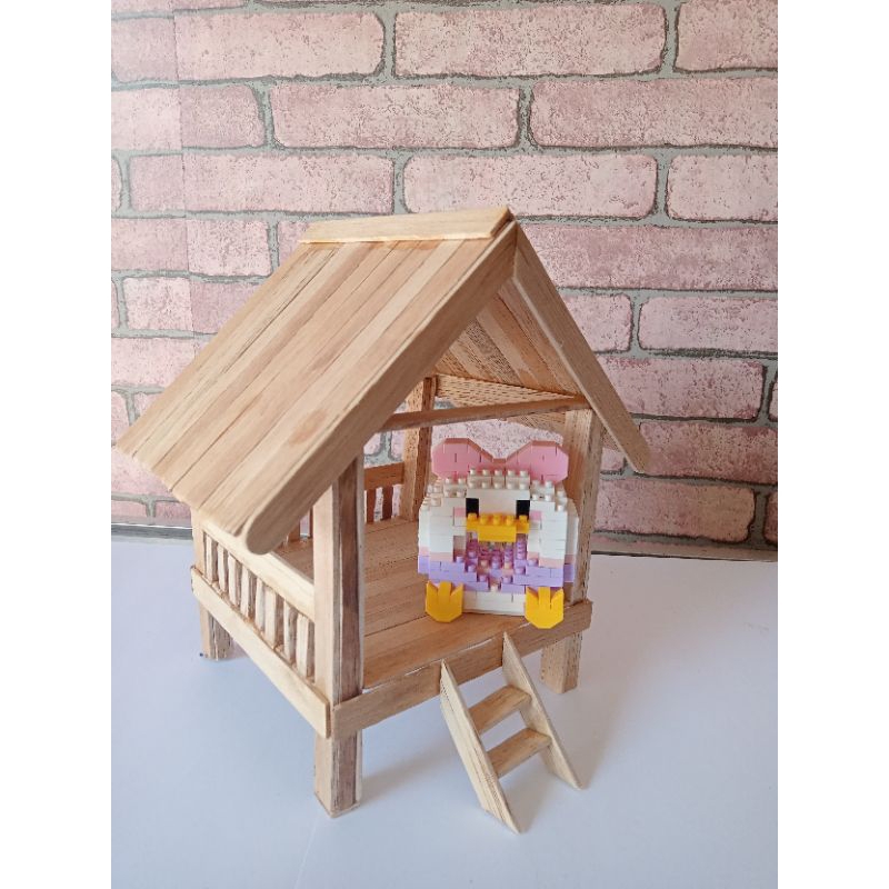 mainan miniatur pos ronda plus brick