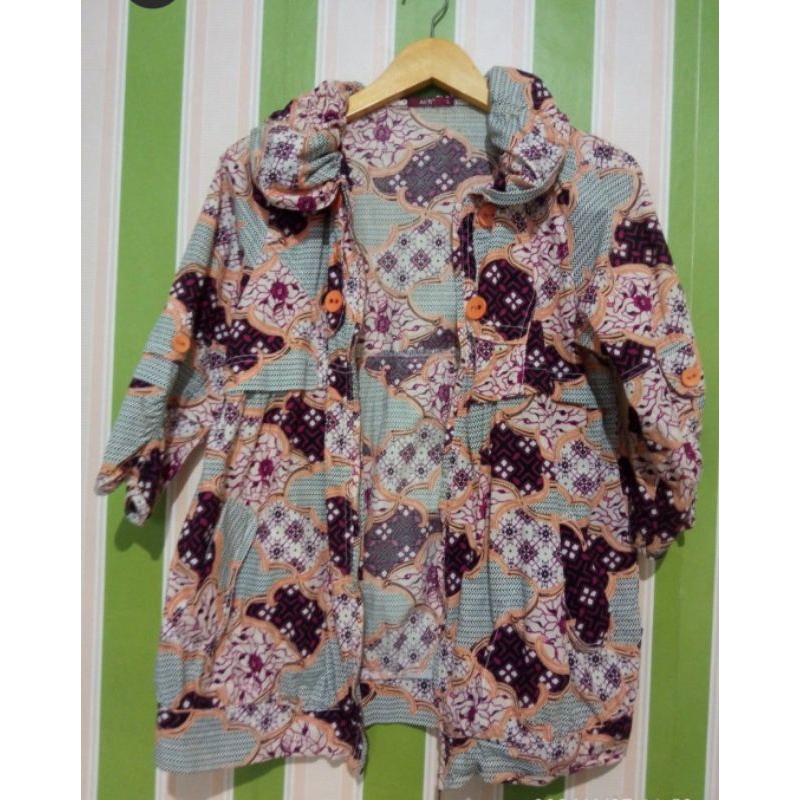 atasan batik Ako Jeans