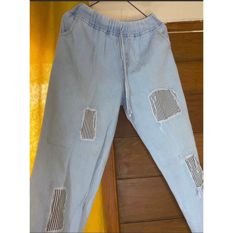 jeans no brand