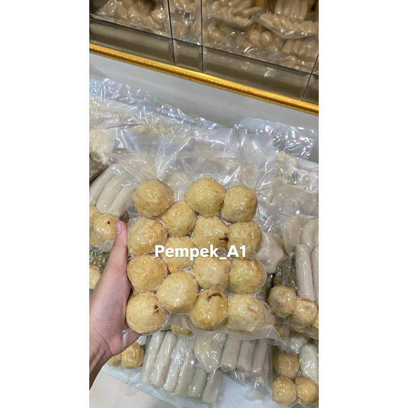 

Pempek Adaan Frozen Vacum