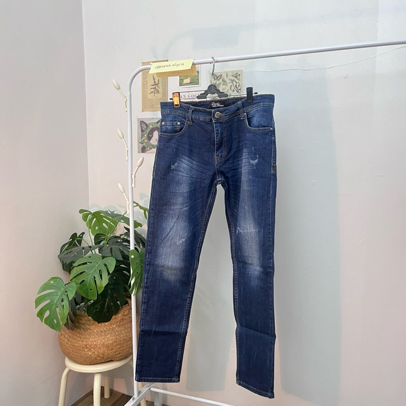 [PRELOVED] Celana Jeans Denim Diesel House Size 32