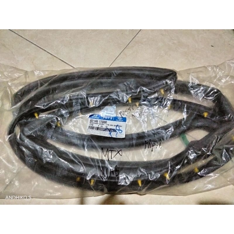 karet pintu/karet balon hyundai matrix