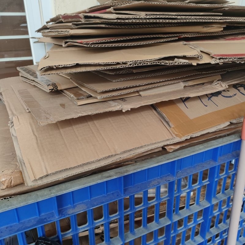 

KARDUS BEKAS UKURAN BESAR BUAT PINDAH RUMAH ATAU GUDANG 5 KG