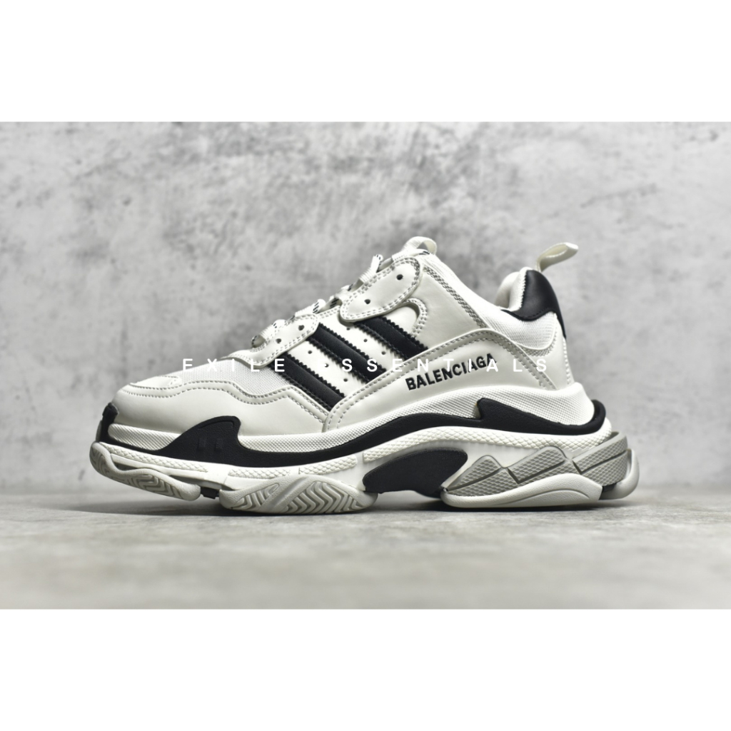 [READY STOCK SIZE 40] Adidas x Balenciaga Triple S Trainers White Black
