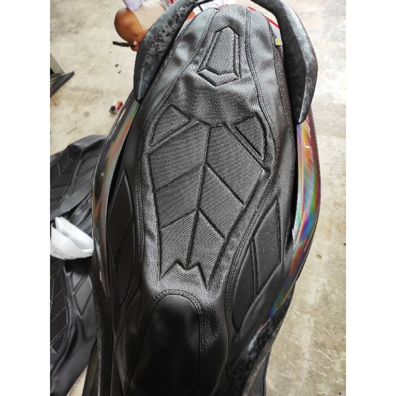 KULIT JOK MOTOR NMAX LAMA CUSTOM BAHAN ACURA