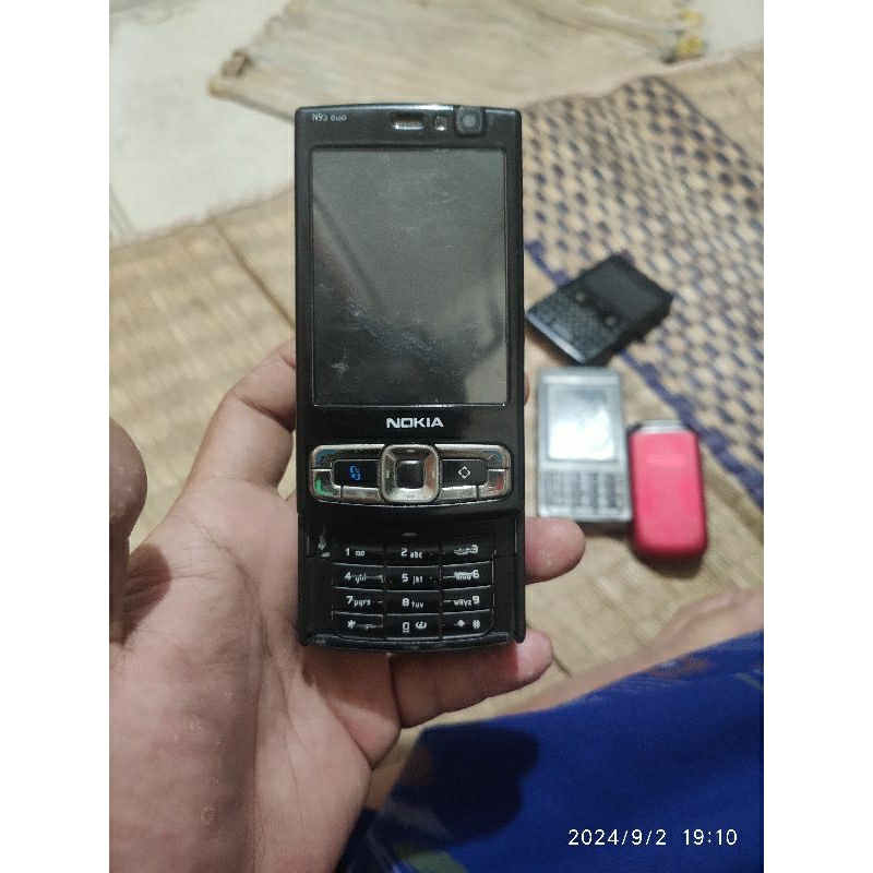 NOKIA N95 8GB (GAMBLINGAN)