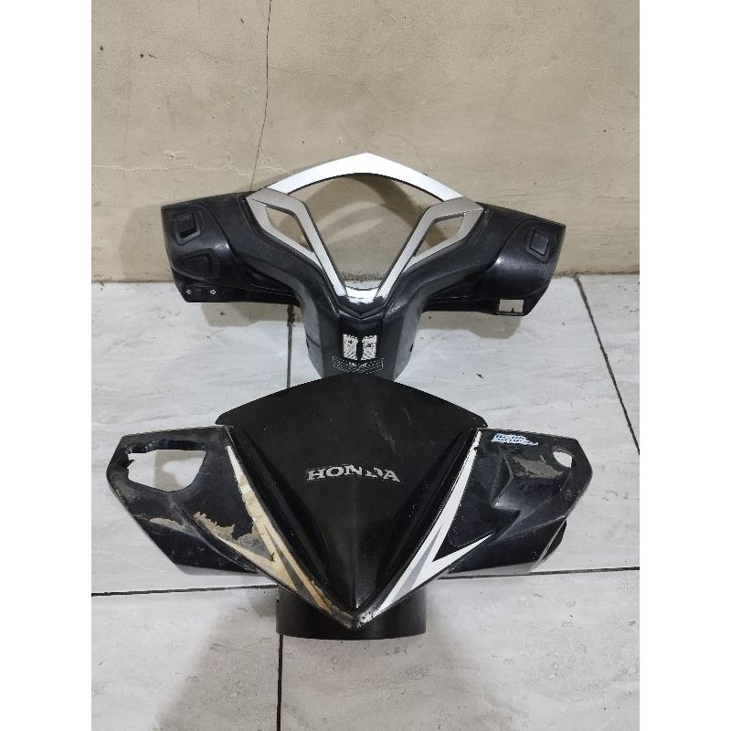 Batok Orisinil Vario 125 OLD KZR Depan&Belakang ( iss ), Original Siap Pakai