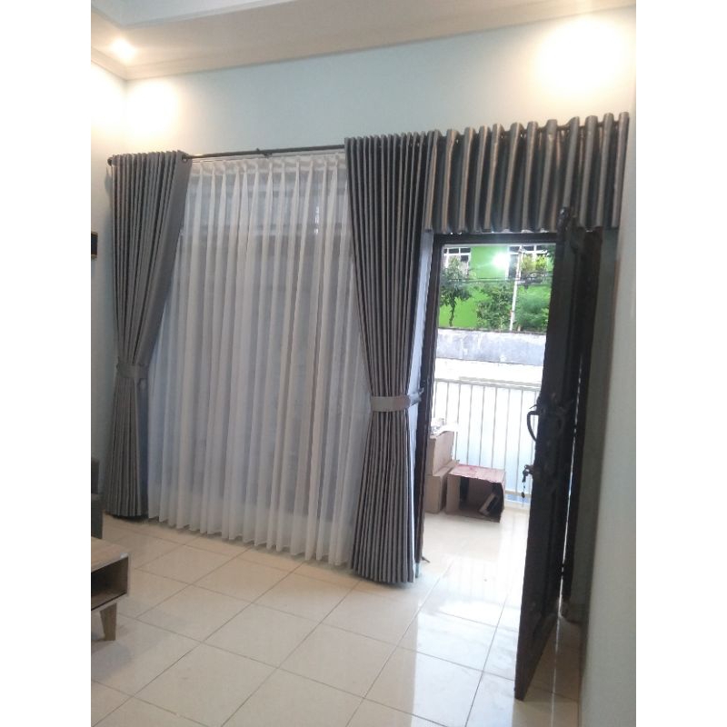 gorden jendela tirai jendela rumah minimalis