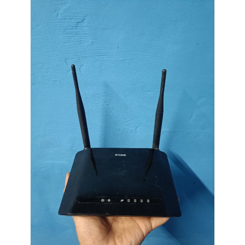 Router D-Link Dir-612 bekas normal