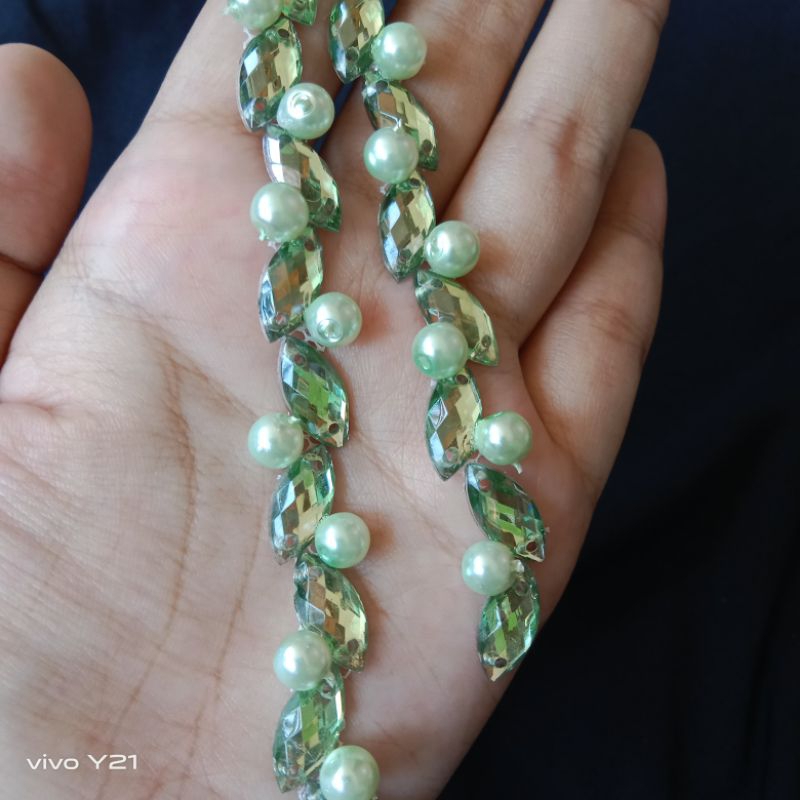 payet rangkai mutiara/ payet rangkai leher 1cm - kode A4