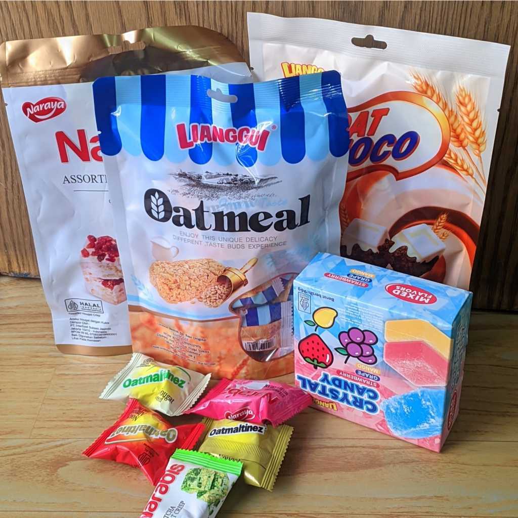 

Paket Special Snack Snack Random Penuh Hadiah