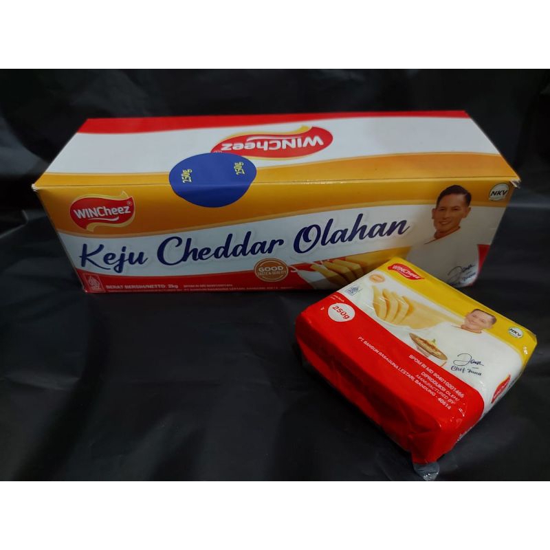 

Keju Cheddar Wincheez/keju parut [ 2KG ] 1 Blok