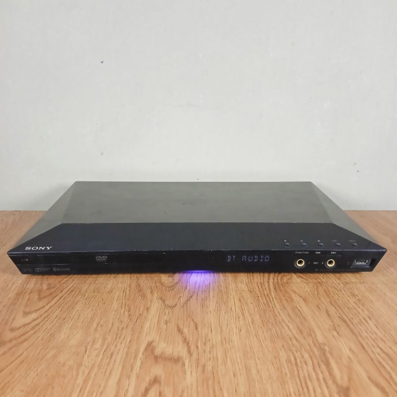 Ampli DVD home theater Sony HBD-DZ650 Bluetooth 1000watt bekas normal