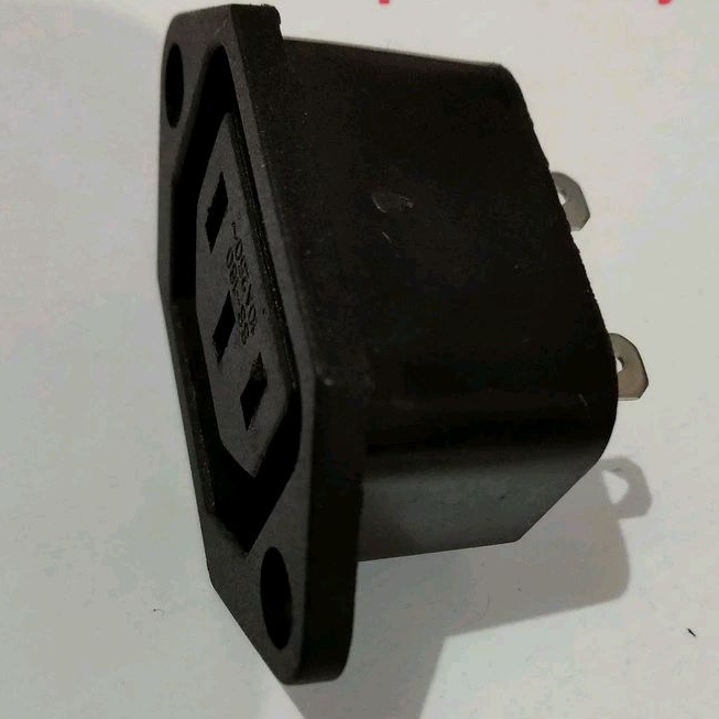 SOKET SOCKET AC  BODY 3 KAKI