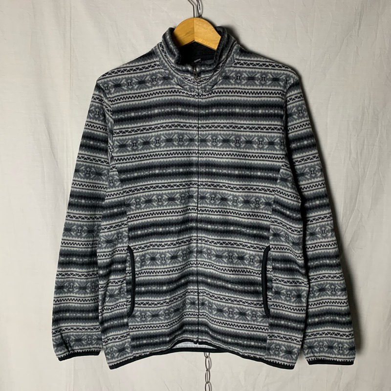 uniqlo navajo fleece jaket