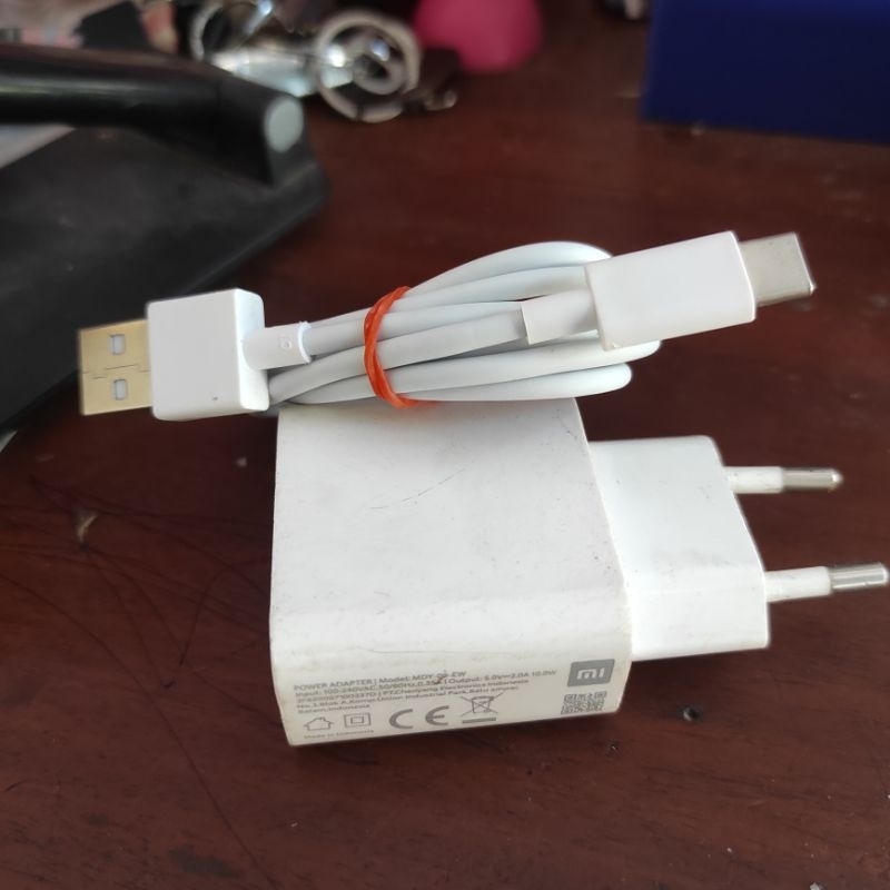 ces xiaomi original type C 10 watt 2A ( second)