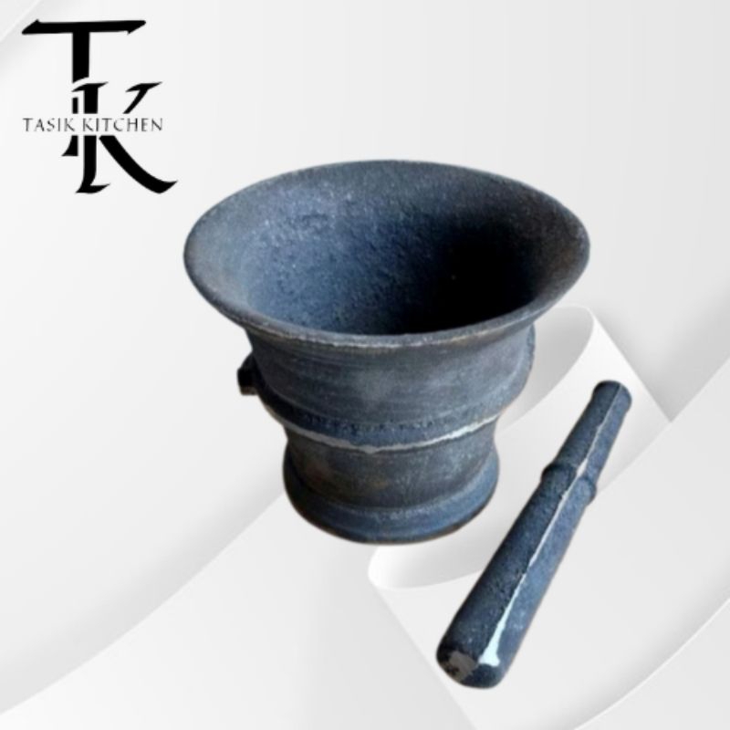 Set Lumpang Besi / Tumbukan Kacang