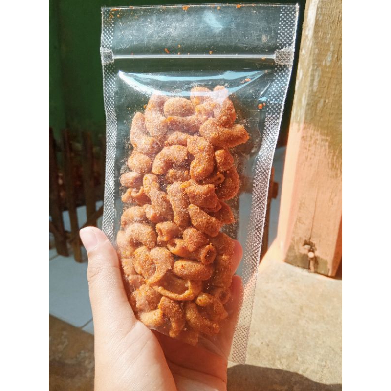 

MAKARONI BANTET enak gurih pedes 90 gram