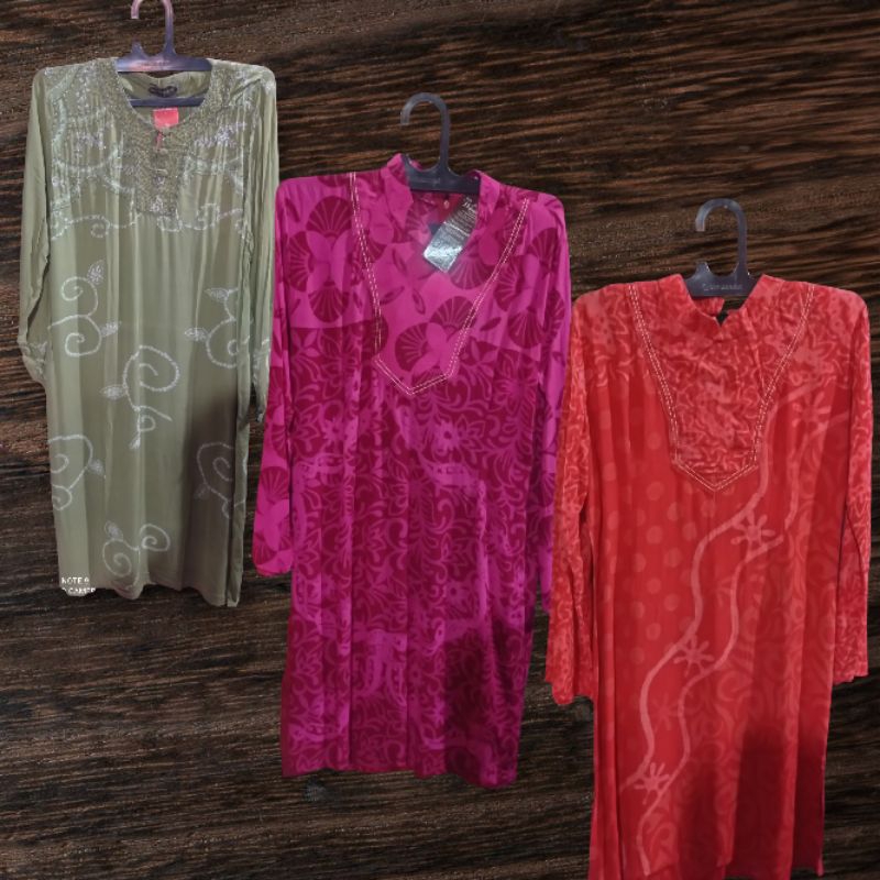 Tunik Muslim• Batik Cantik• Batik Wanita