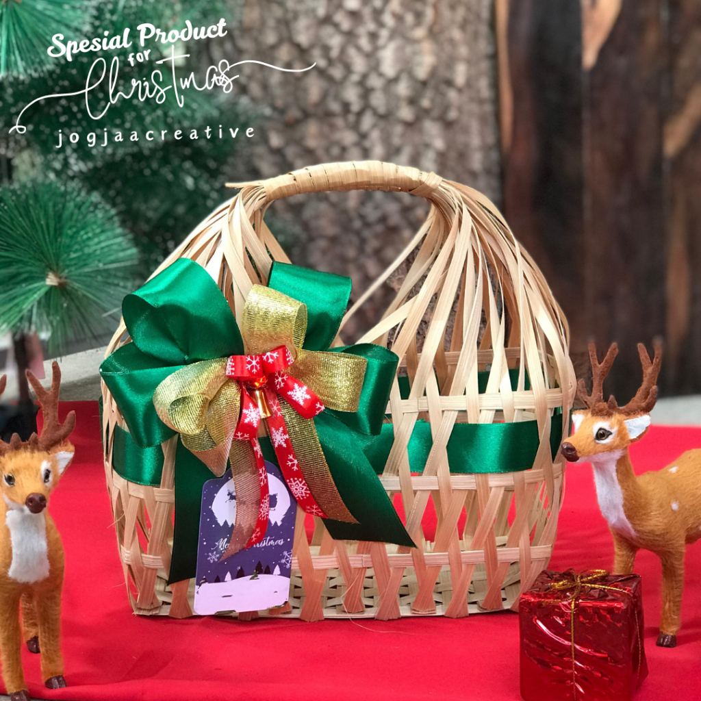 

[Christmas Series] TAS SNACK NATURAL HIAS PITA NATAL ukuran 20x10 cm keranjang hampers souvenir mini tas snack tas ultah tas unik tas murah goodie bag unik tas bambu lucu