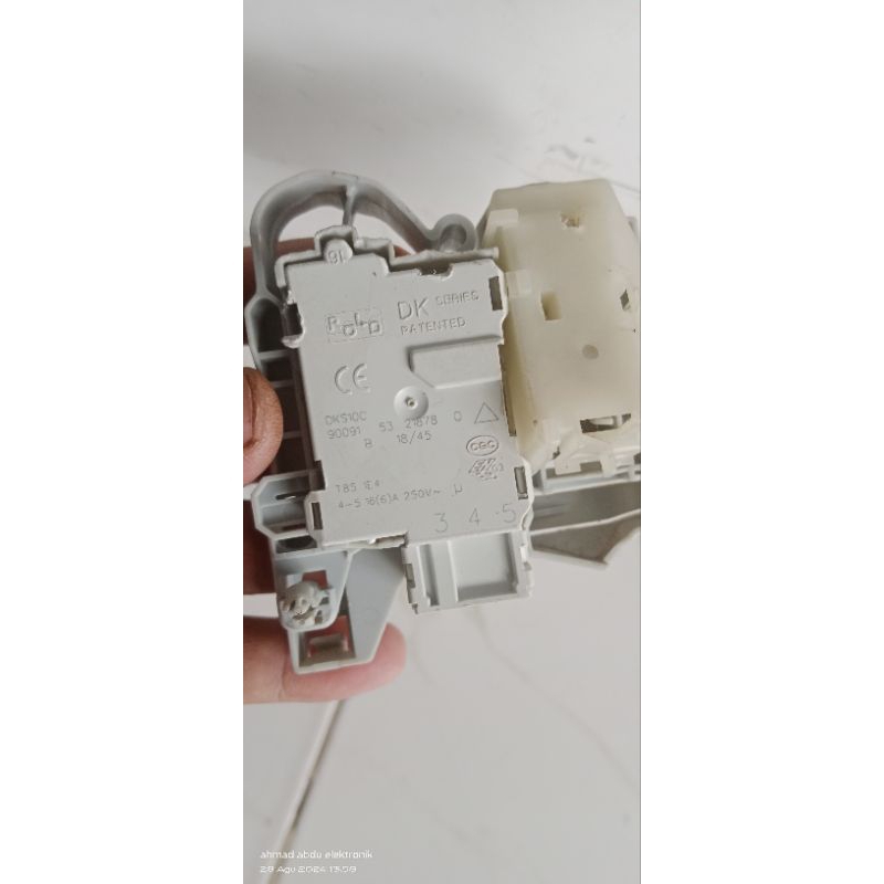 doorlock mesin cuci electrolux