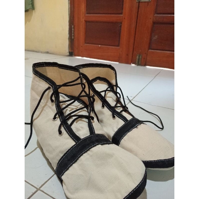 Sepatu Sawah Bahan kain(tebal) untuk sawah/Tambak
