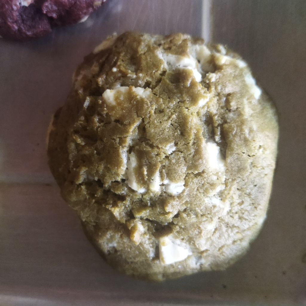 

Cookies Hippu - Matcha White Chunky Cookies- Small isi 4 Cookies