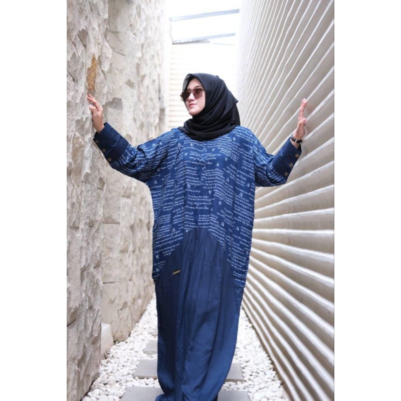 Anjani Store Kaftan Koran Navy Bahan Rayon Twill Uniqlo