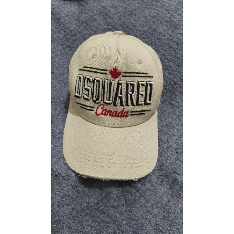 Topi dsquared second siap pakai