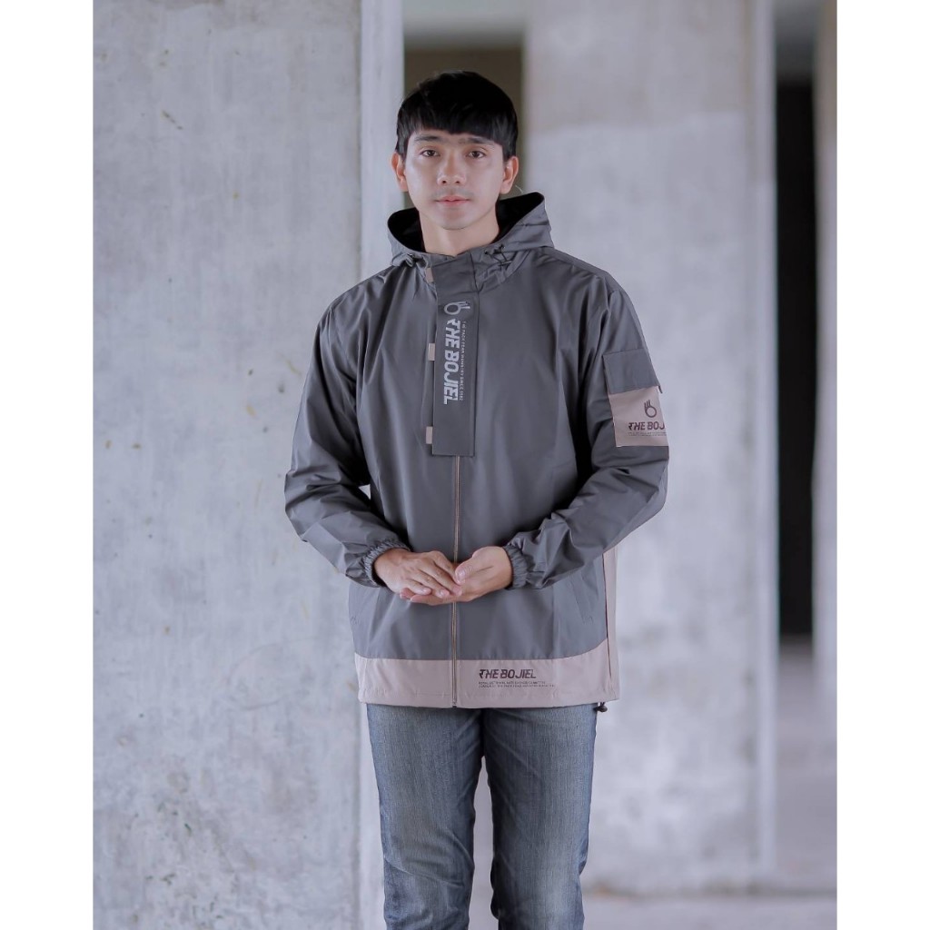 Jaket Pria Keren Parasut Outdoor Anti Air Jaket Pria Outdoor Gunung Waterproof