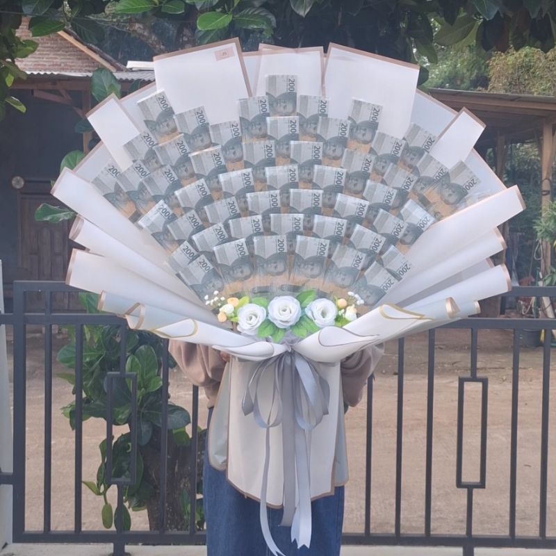 buket uang dan bunga besar big flower bouquet