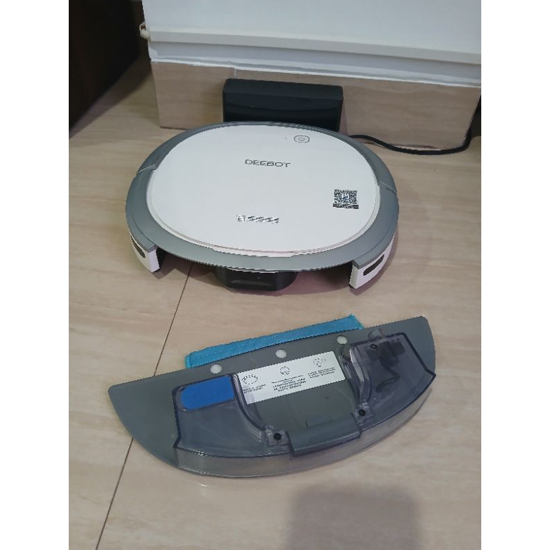 Ecovacs Deebot Slim 11 Robot Vacuum