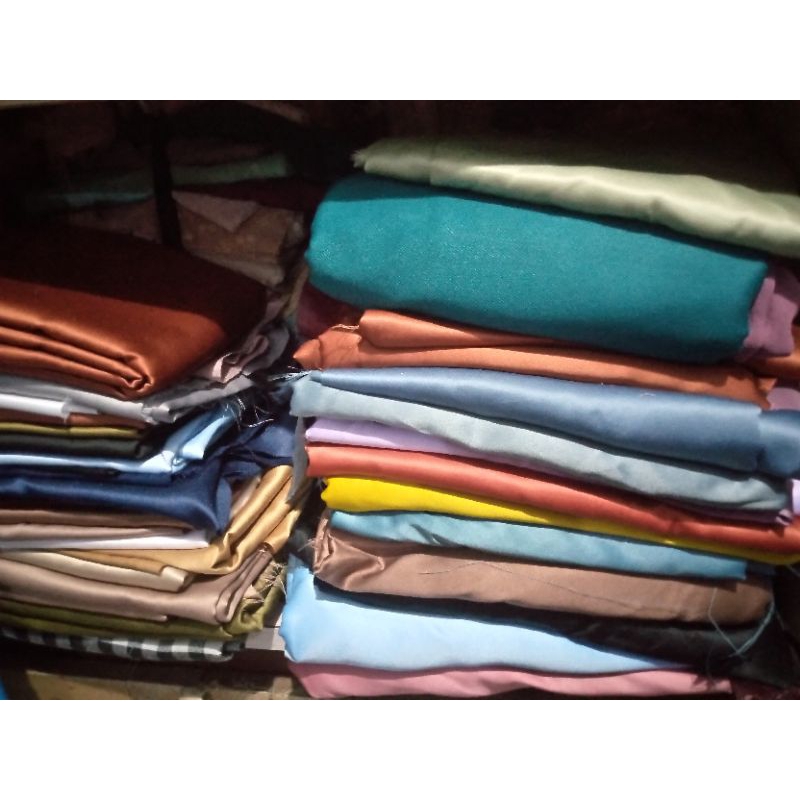 Kain Perca Satin Moscrep Polos Halus untuk Kerajinan Scrunchie dan Aksesori