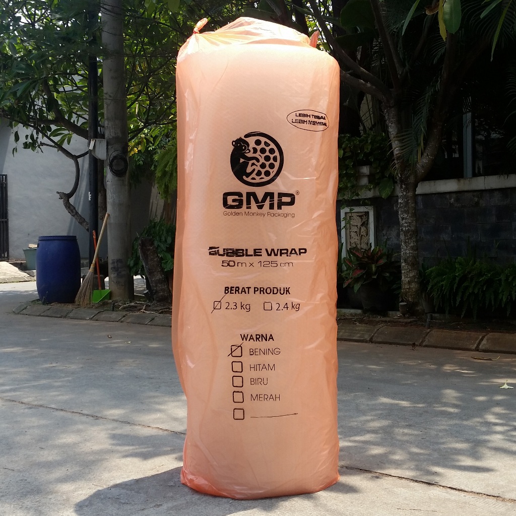 

IK6 Bubblewrap GMP Instant 125cm x 50m Hitam Putih Bubble Wrap Roll Packing