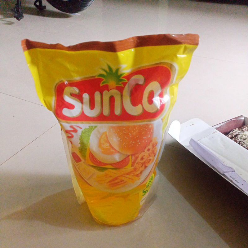 

minyak sunco 2 liter