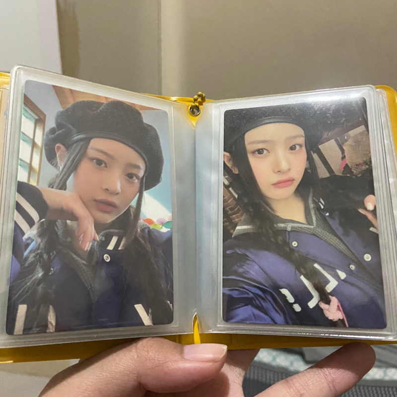 Photocard Hanni Bunnies Camp