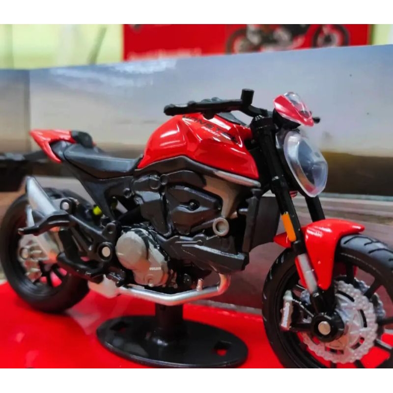 Diecast Ducati Monster+