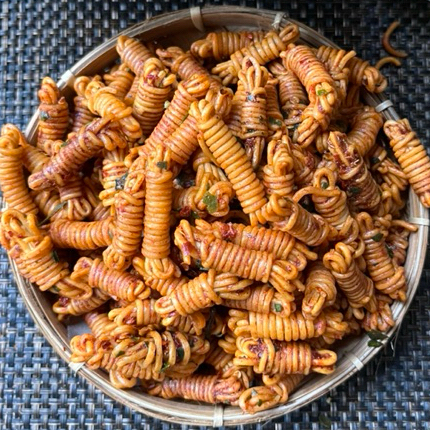 

Mie gulung pedas daun jeruk makanan ringan jajanan viral cemilan bandung cemilan viral 1kg 500gr