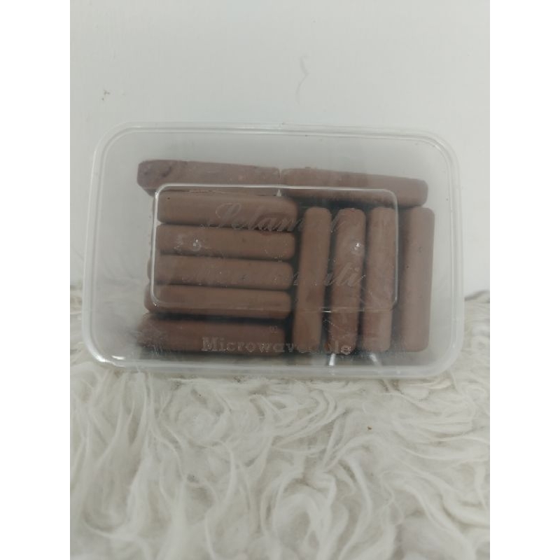 

COKLAT CARAMEL MEDE 500 GR