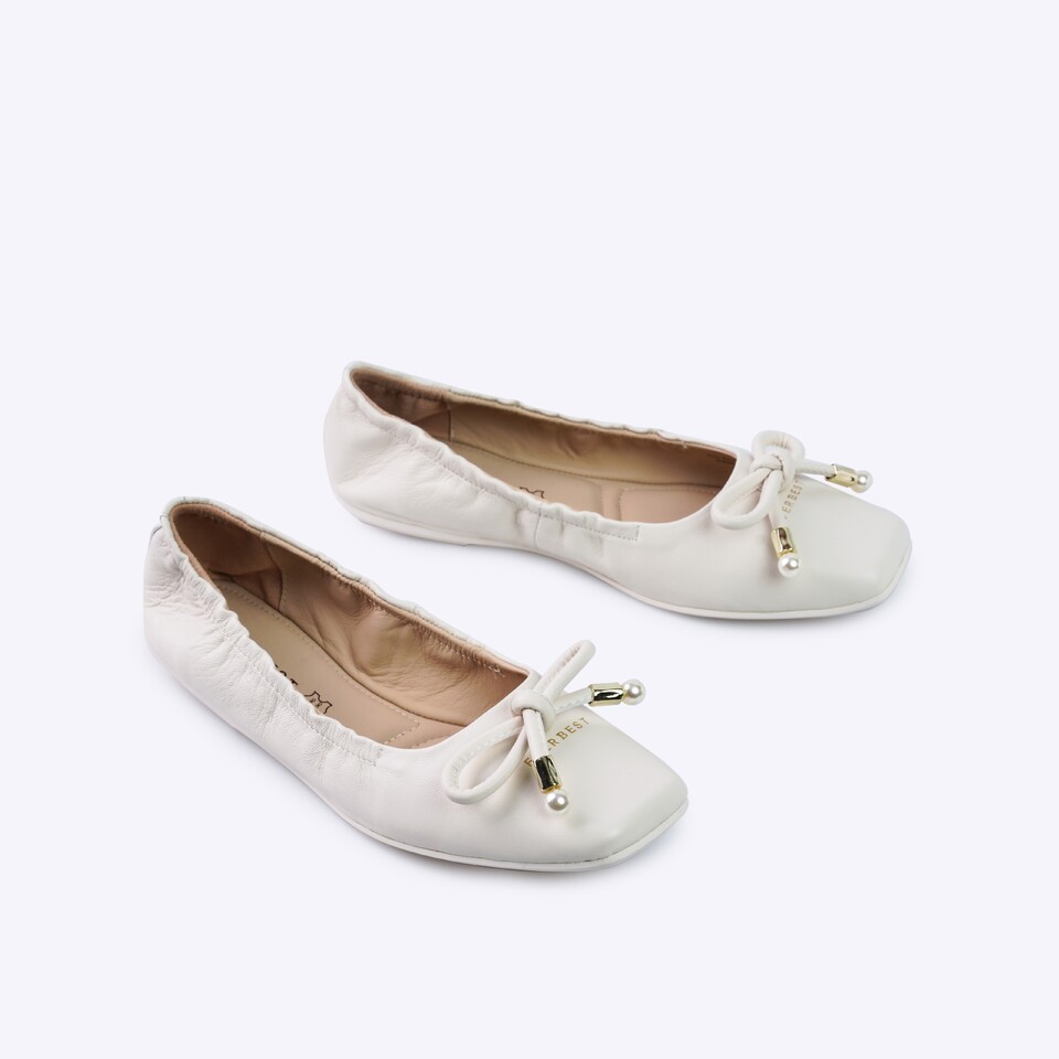 Everbest Fillan Flat Shoes Wanita Beige & Black