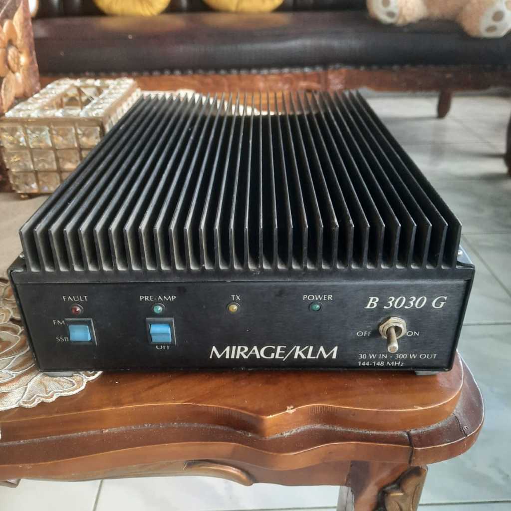 Mirage 300W B-3030-G VHF Boster Booster B3030G B 3030 G 2 meter.
