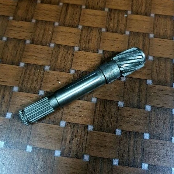 shaft bendix starter as bendik dinamo stater isuzu panther / mitsubishi l300 diesel cyclone